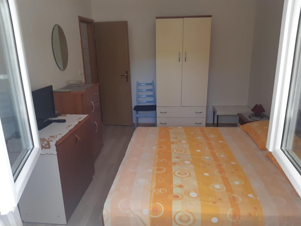 Apartments Julija Hvar Exterior photo