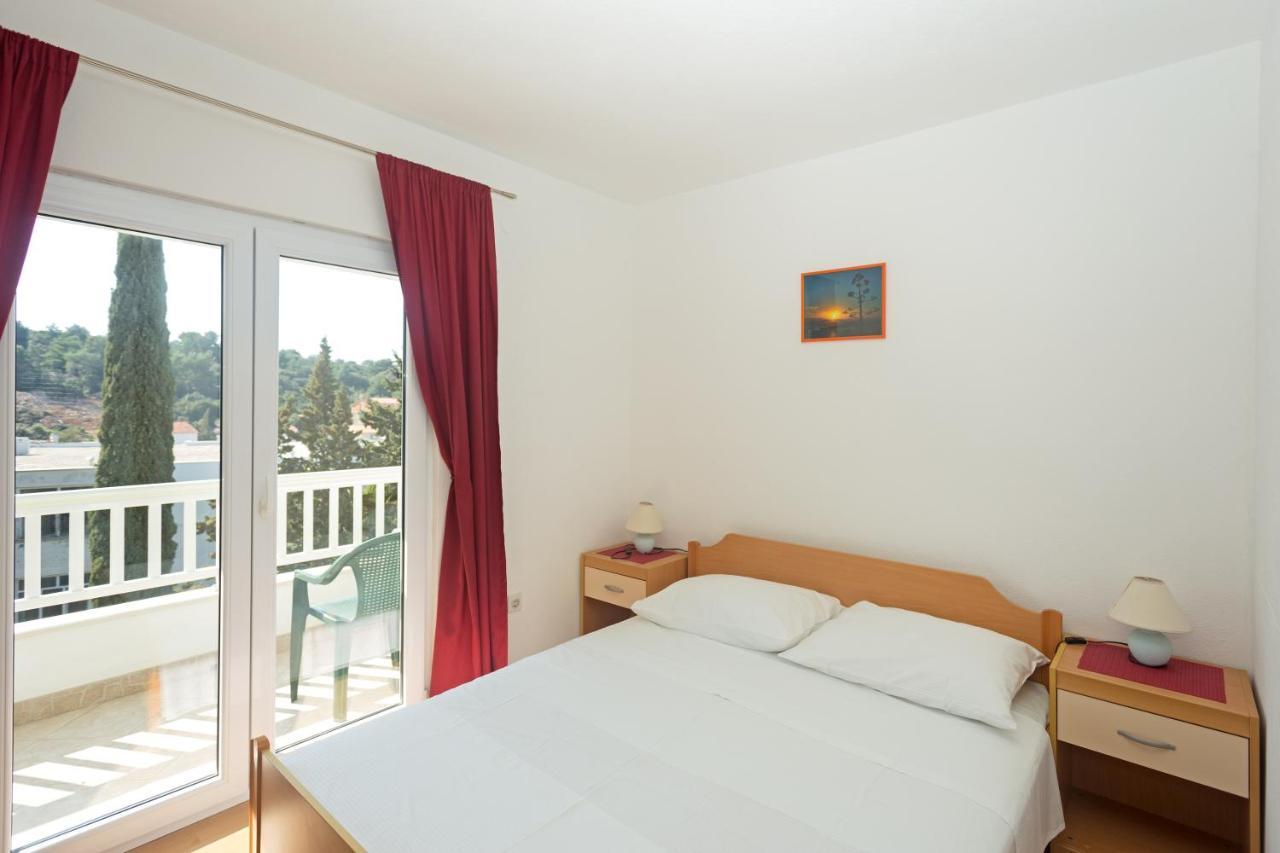 Apartments Julija Hvar Exterior photo